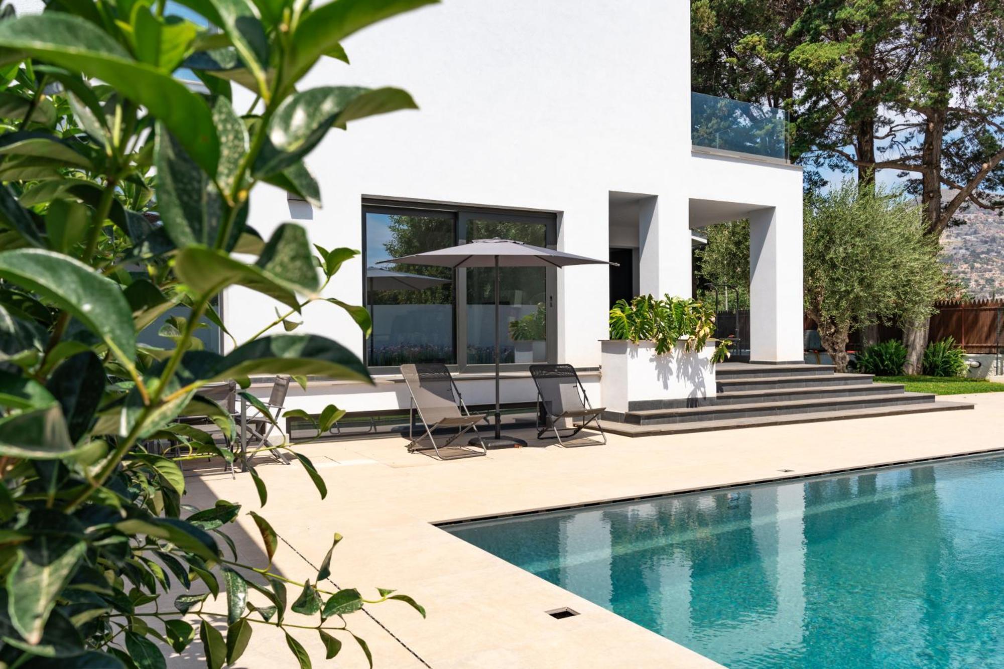 Villa Tina Мондело Екстериор снимка