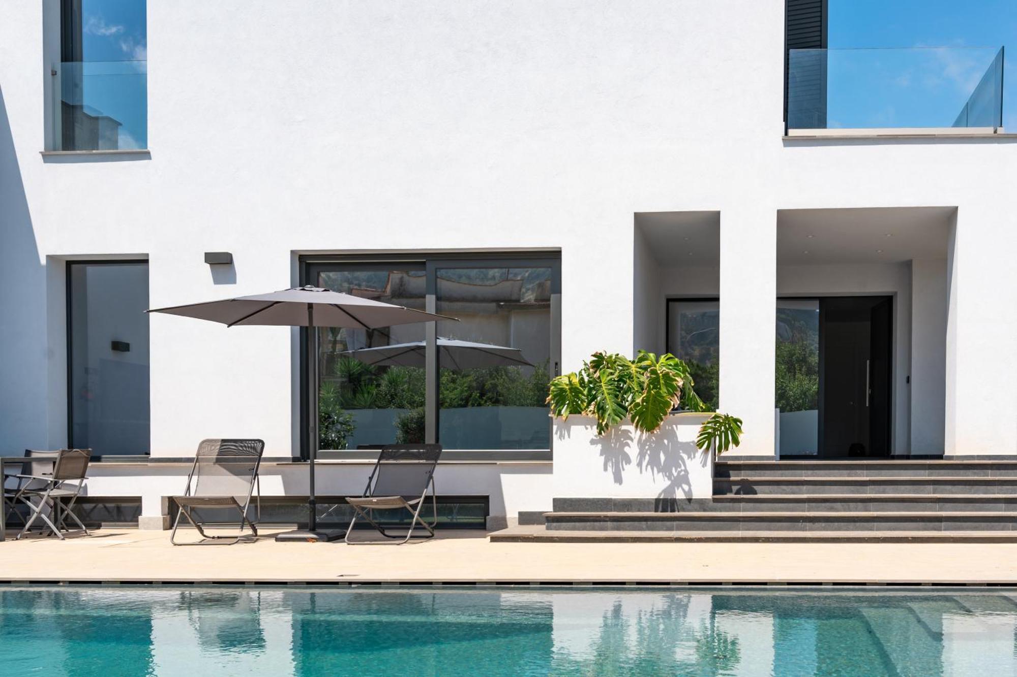 Villa Tina Мондело Екстериор снимка