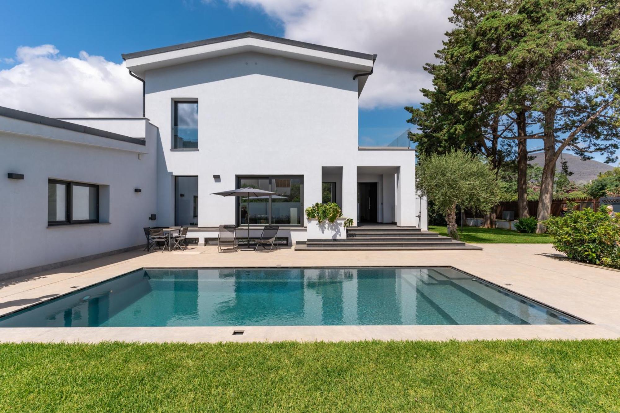 Villa Tina Мондело Екстериор снимка