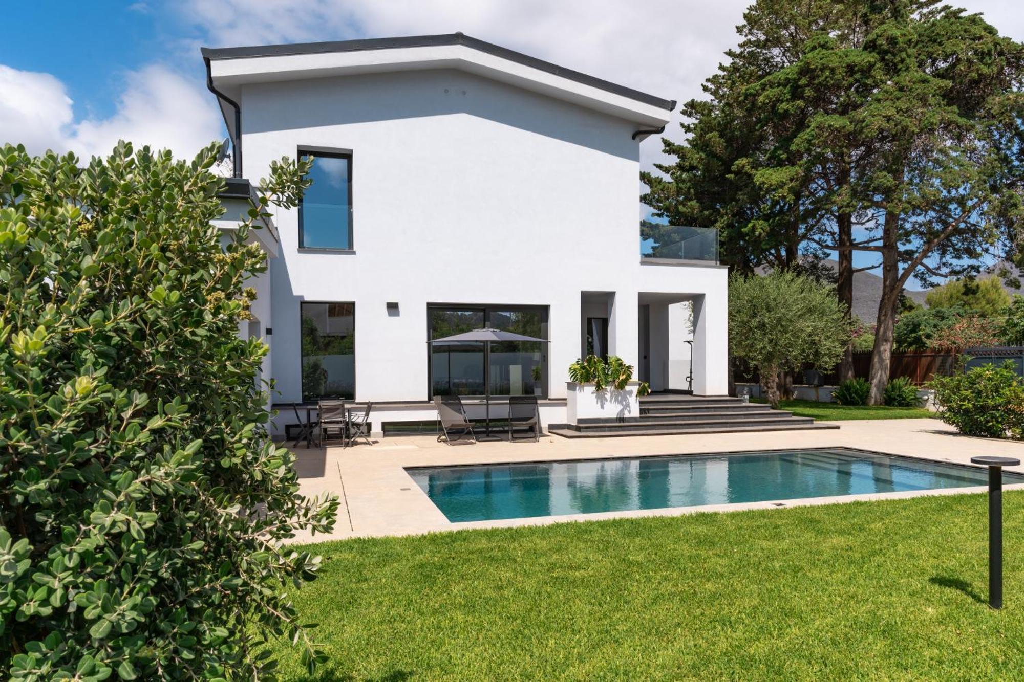 Villa Tina Мондело Екстериор снимка